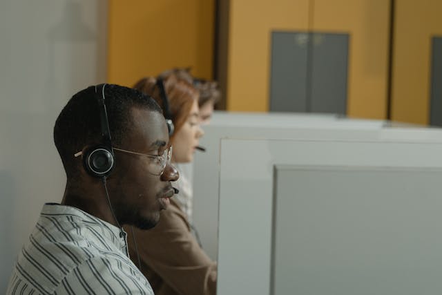 Como reduzir o alto volume de mensagens no Atendimento ao Cliente